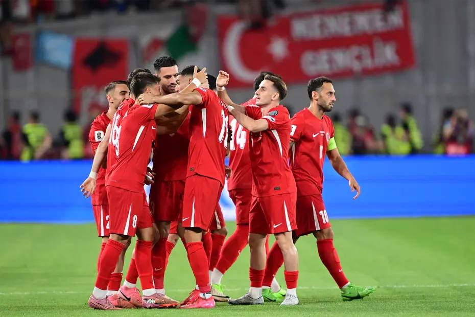Bulgaristan - Türkiye maçı saat kaçta, hangi kanalda? Milliler sahaya zafer için çıkıyor! 5